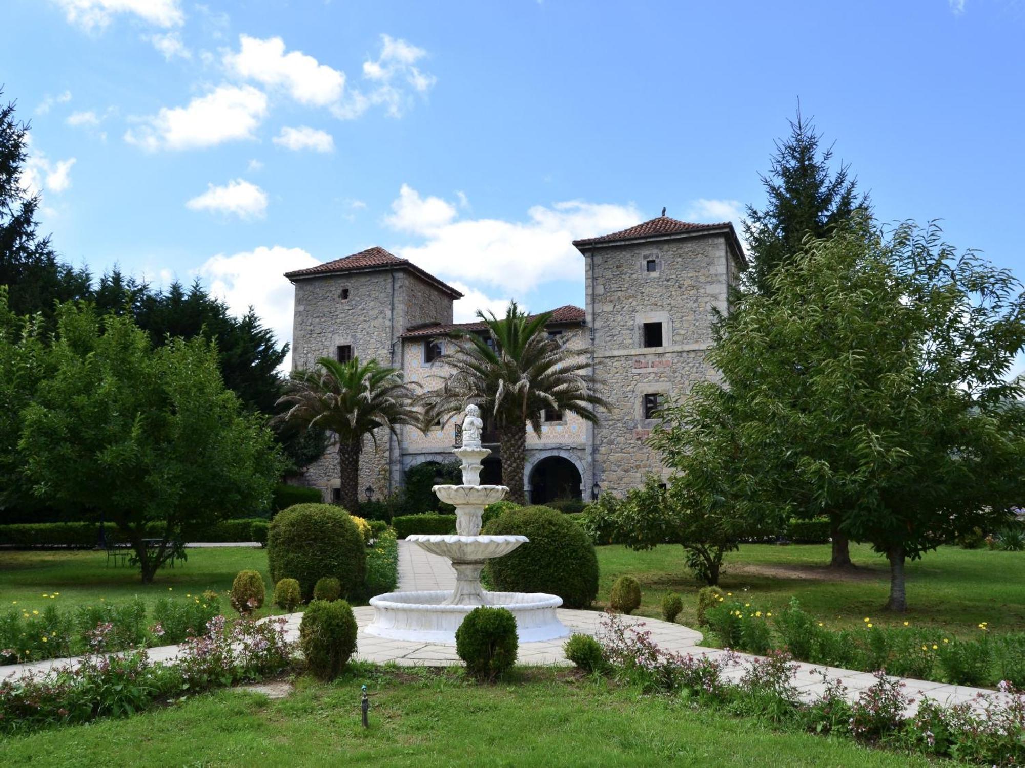 Akla Hotel Palacio Torre De Ruesga Calseca Luaran gambar